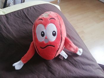 Peluche ballon football américain