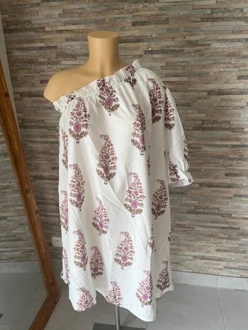 Robe asymétrique soldée