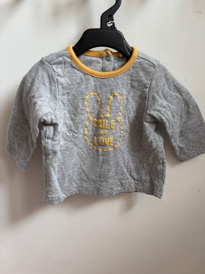 Ensemble gris et jaune mixte 3 mois - photo numéro 3