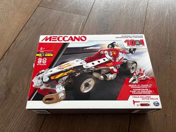 Meccano véhicules de course 10 en 1