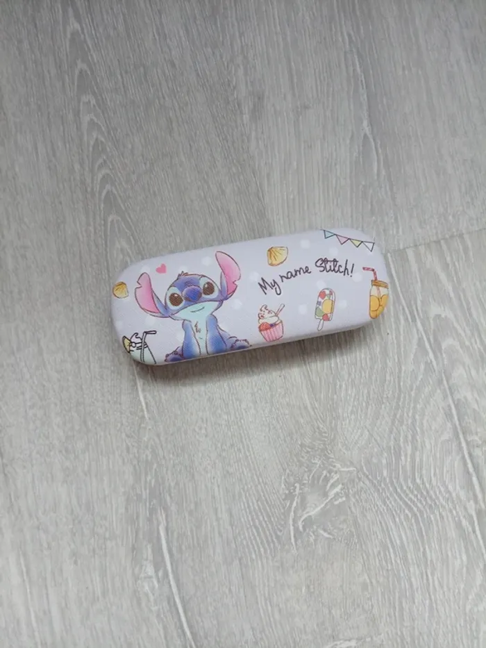Étui à lunettes lilo&stitch