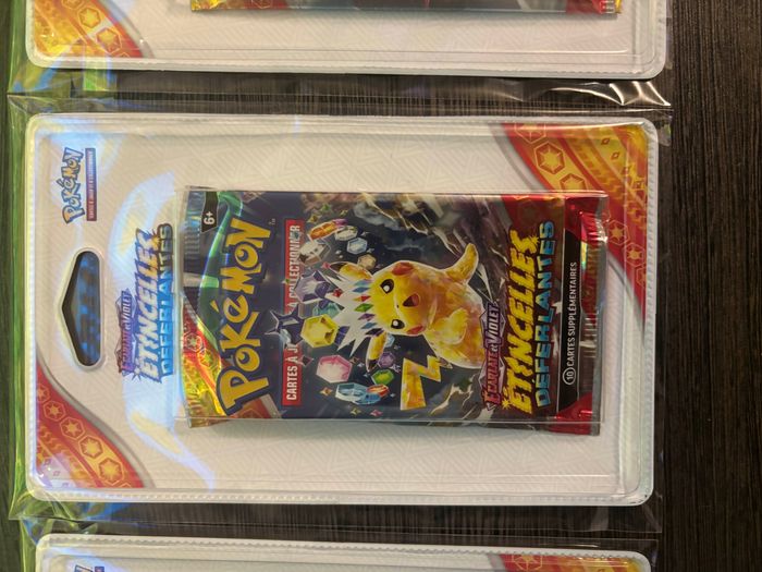 Artset Pokemon EV8 - photo numéro 4