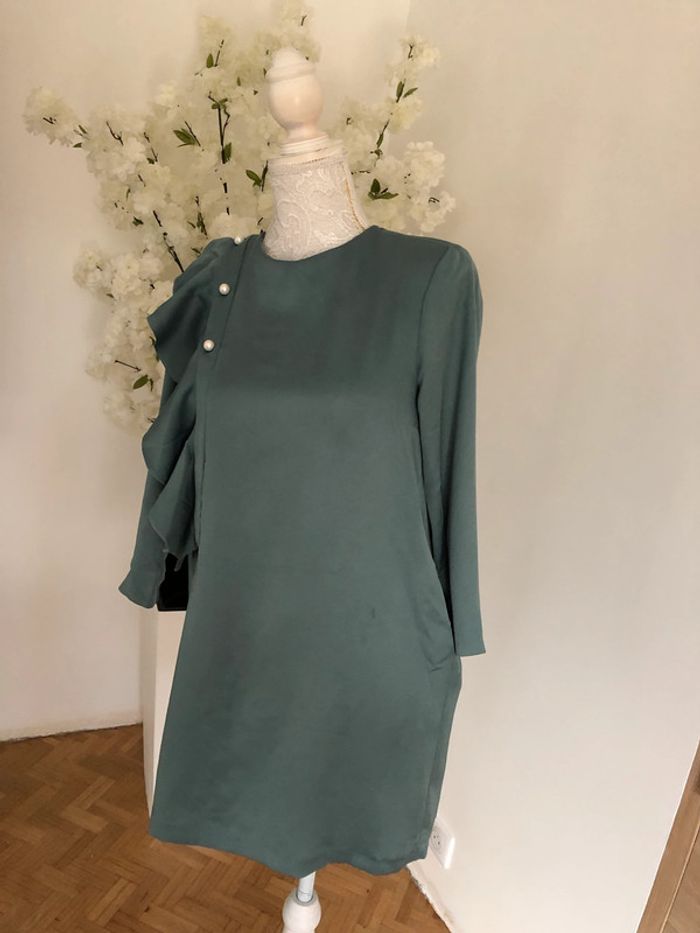 Robe Zara chic neuve taille XS - photo numéro 5
