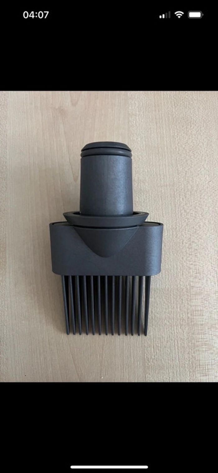 Embout de sèche-cheveux Dyson - photo numéro 3