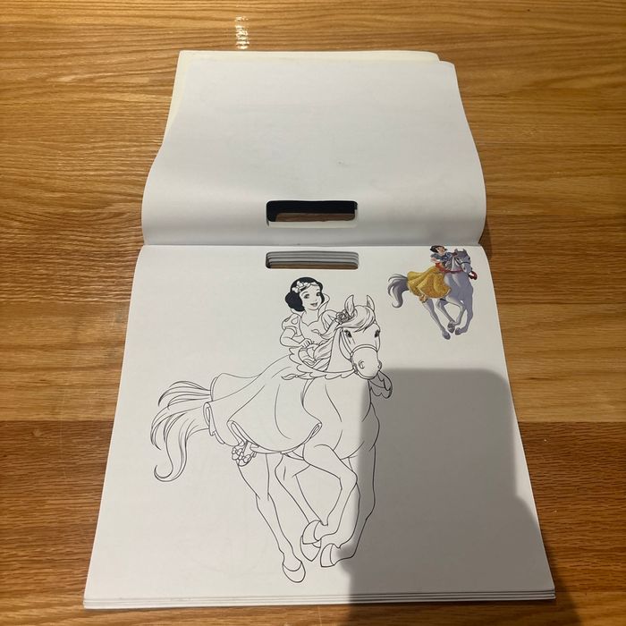 Coloriage princesses Disney - photo numéro 4