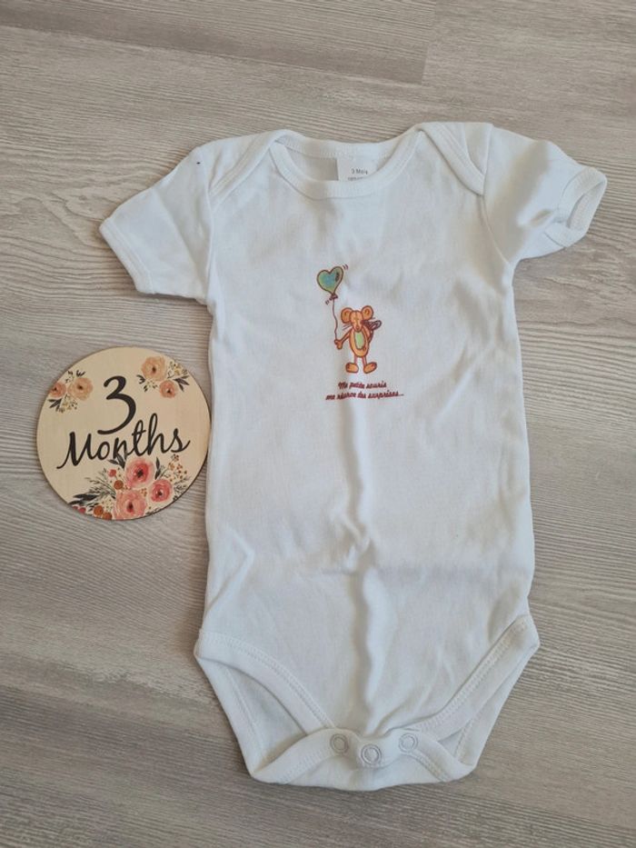 Lot bodies 3 mois MC - photo numéro 6