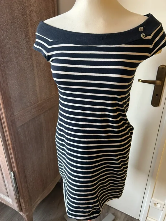 Robe marinière hublot taille S