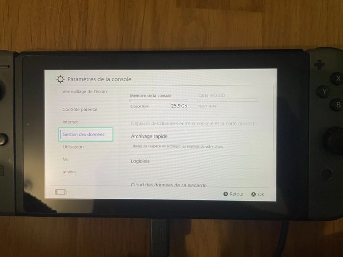 Nintendo Switch 32 Go - photo numéro 4