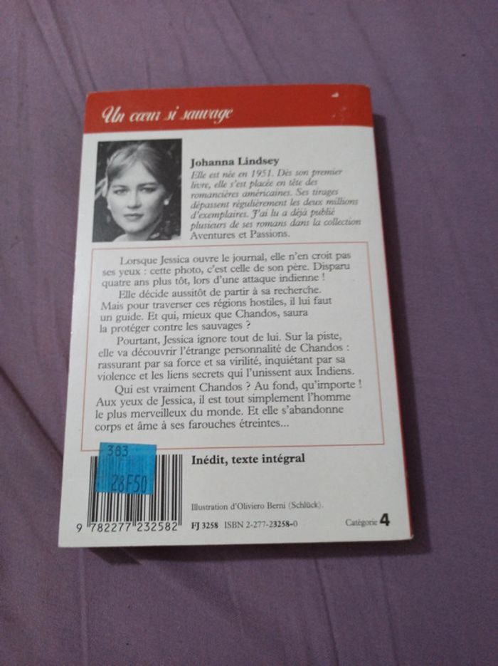 Livre Johanna Lindsey un coeur si sauvage - photo numéro 2