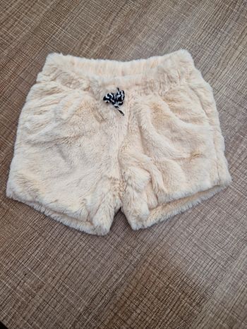 Short Kiabi 4 ans en excellent état