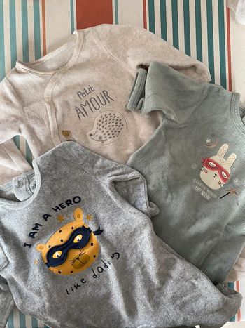 Lot 3 pyjamas 3 mois