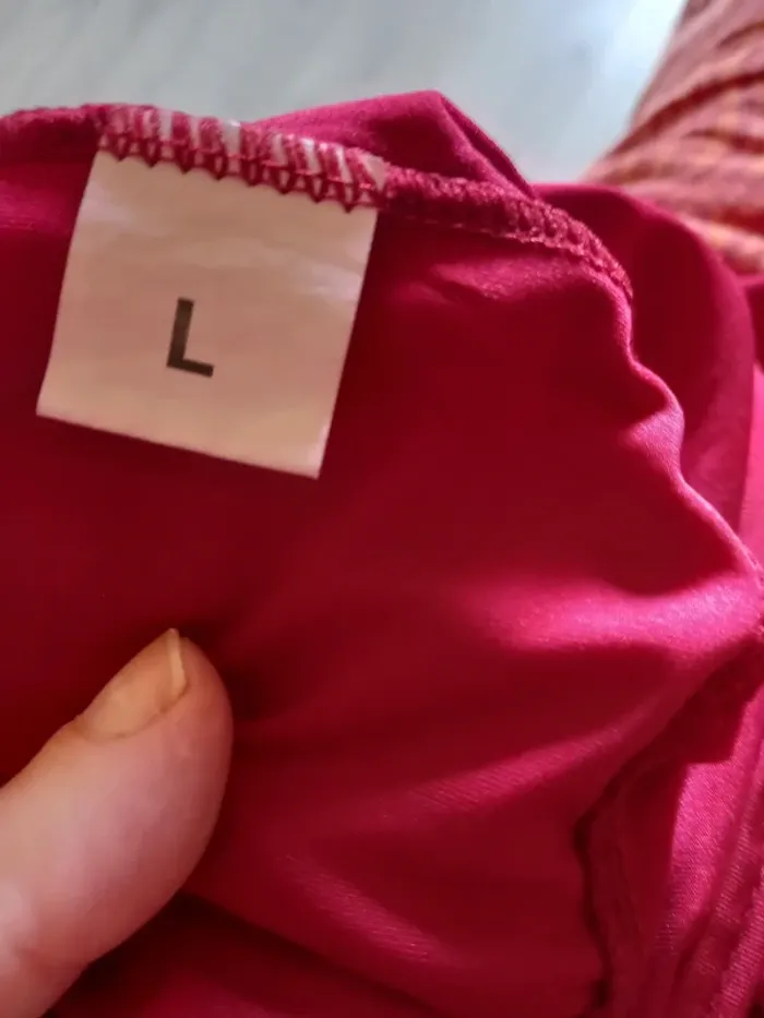 Robe rouge sexy taille 40 - photo numéro 5