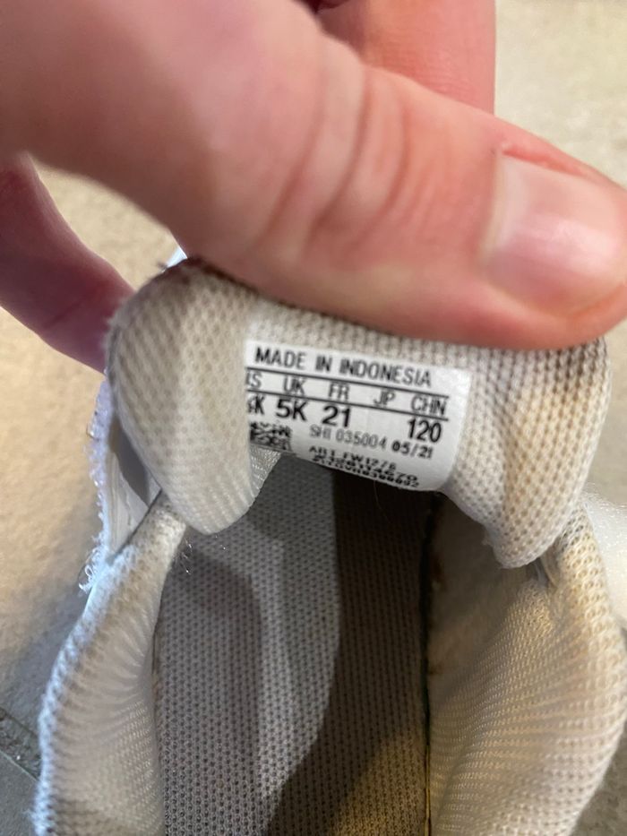 chaussure adidas - photo numéro 1