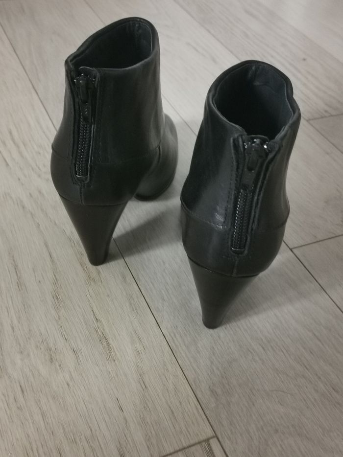 Bottines cuir noir NEUVES - photo numéro 3