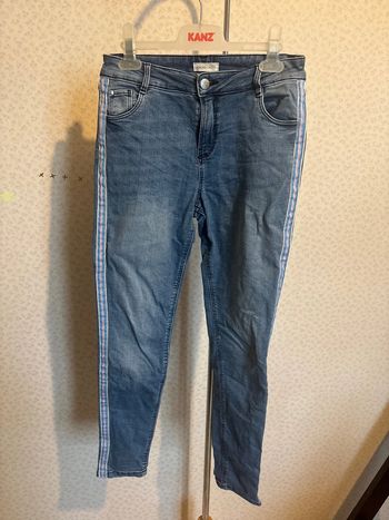 Jeans taille 36 sans étiquette voir mesures marque cache cache