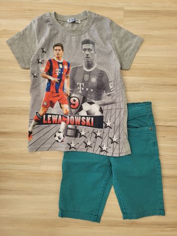 T-shirt et shorts garçon, taille 6 ans, bon état. 