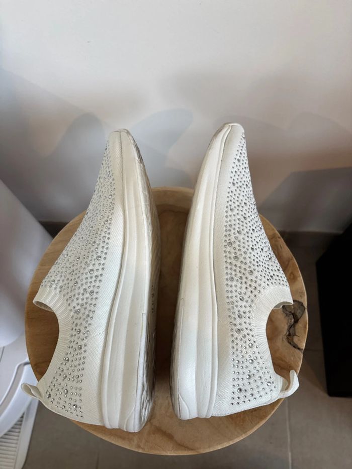 Chaussures blanches à strass faciles à enfiler Gemo taille 40 - photo numéro 8