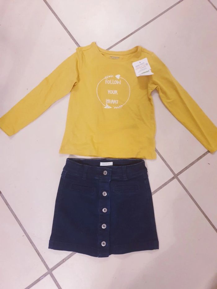 Ensemble vertbaudet/ okaidi 4 ans
