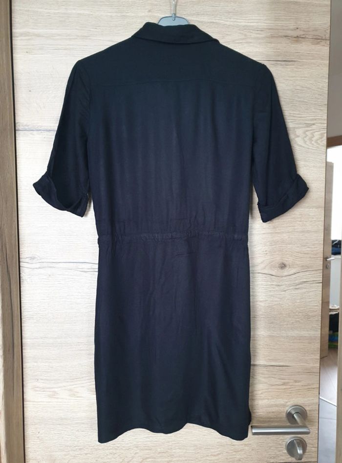 Robe chemise 3/4 H&M noire - photo numéro 3