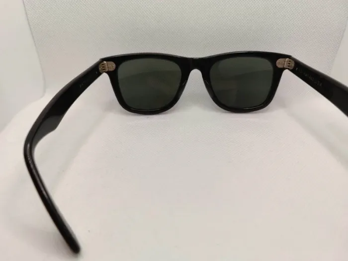 Lunettes de soleil Ray ban Wayfarer Street neat fabriquées aux USA par Bausch e Lomb - photo numéro 2