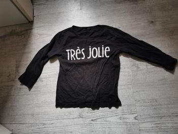 T shirt manche longue très jolie 3 ans