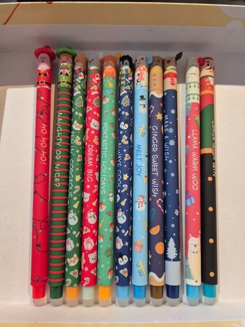 Lot de 11 stylos effaçables sur le thème de Noël