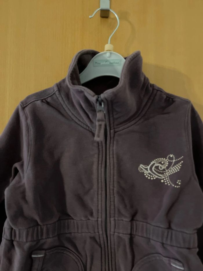 Gilet / sweat parme 2 ans offert pour 3 articles achetés - photo numéro 3