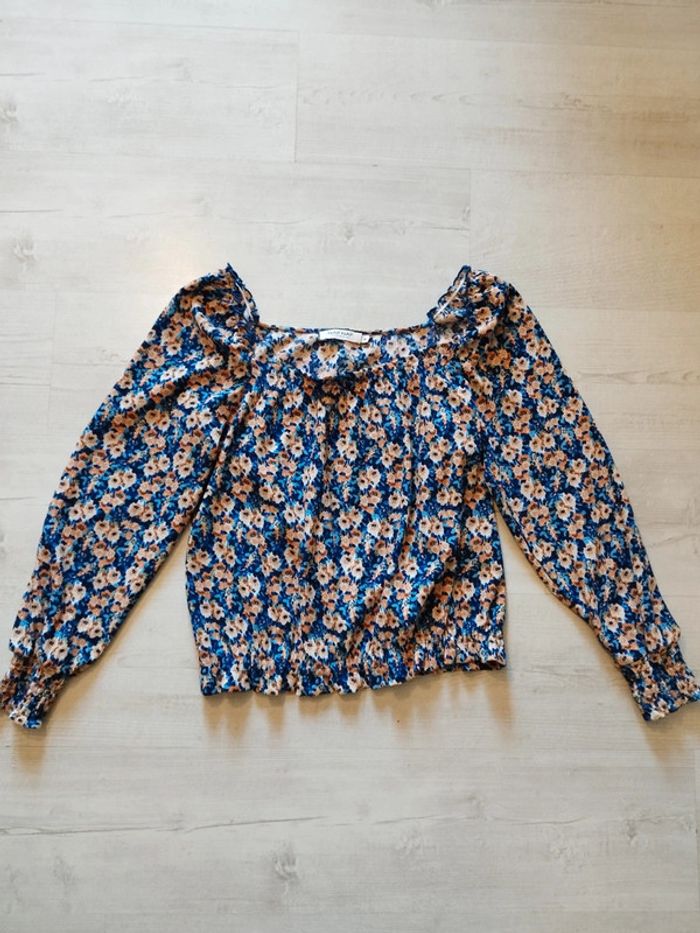 Très joli top Naf Naf taille M neuf