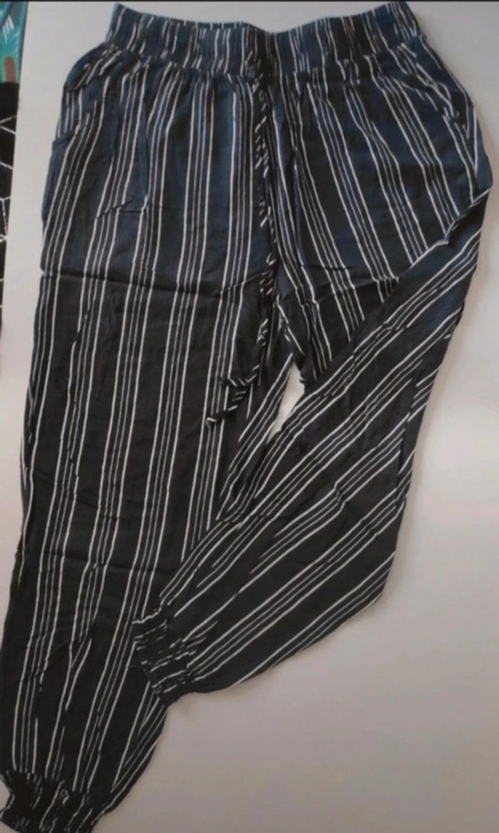 Pantalon fluide rayé T38