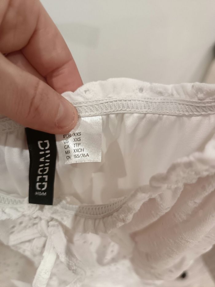 Très belle robe blanche taille xxs dentelle - photo numéro 9