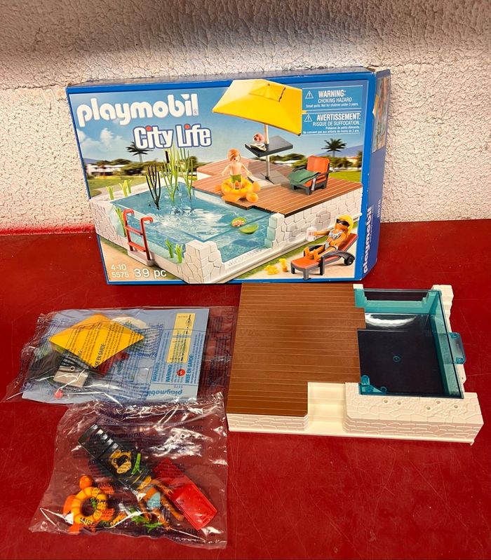 Piscine avec  terrasse playmobil