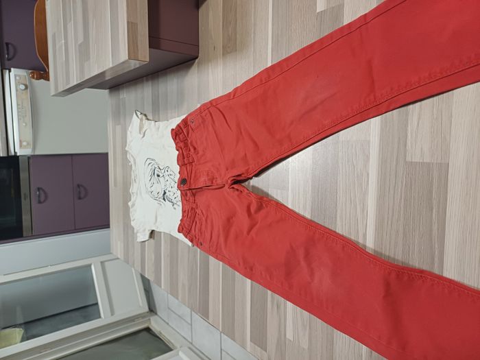 jeans et tee shirt filles Taille 5 ans - photo numéro 2