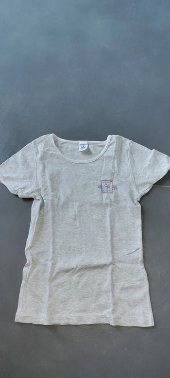 Tee-shirt Petit bateau 8 ans 1€