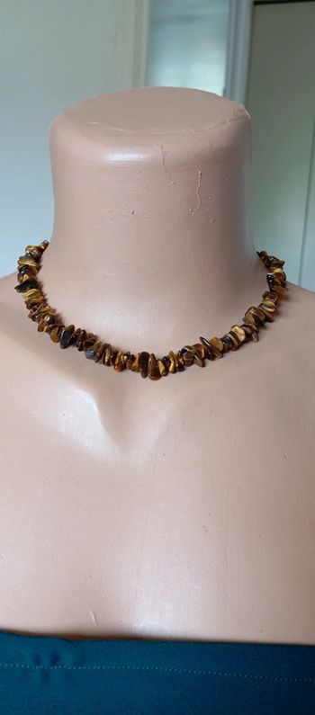 Collier ras du cou en perles d'œil de tigre