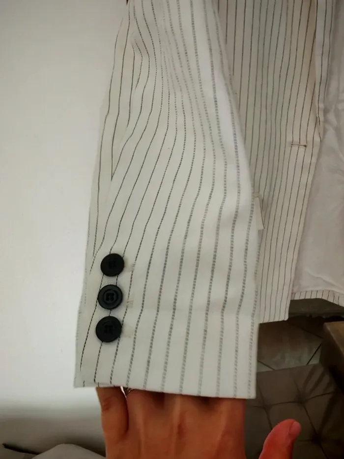 Blazer Bérénice taille 36 - photo numéro 8