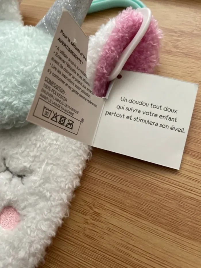 Doudou peluche licorne plat à attacher - photo numéro 5