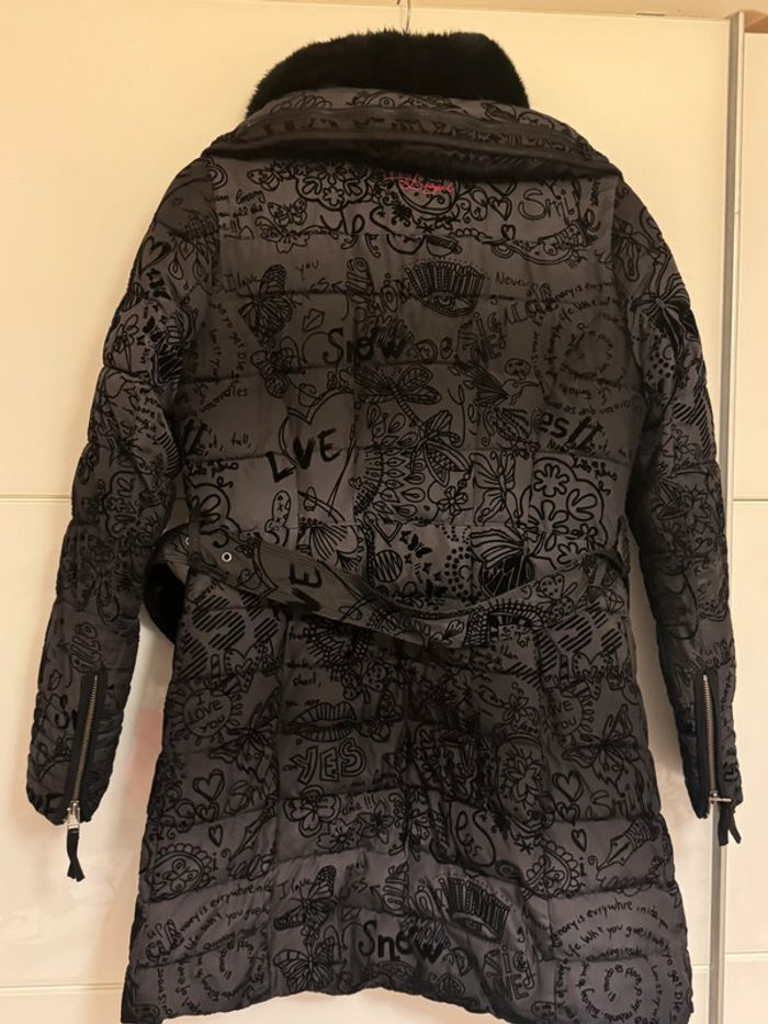 Doudoune très classe desigual - photo numéro 6