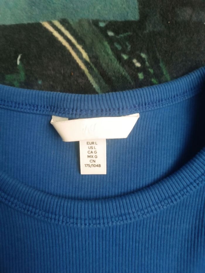 Crop top bleu - photo numéro 3