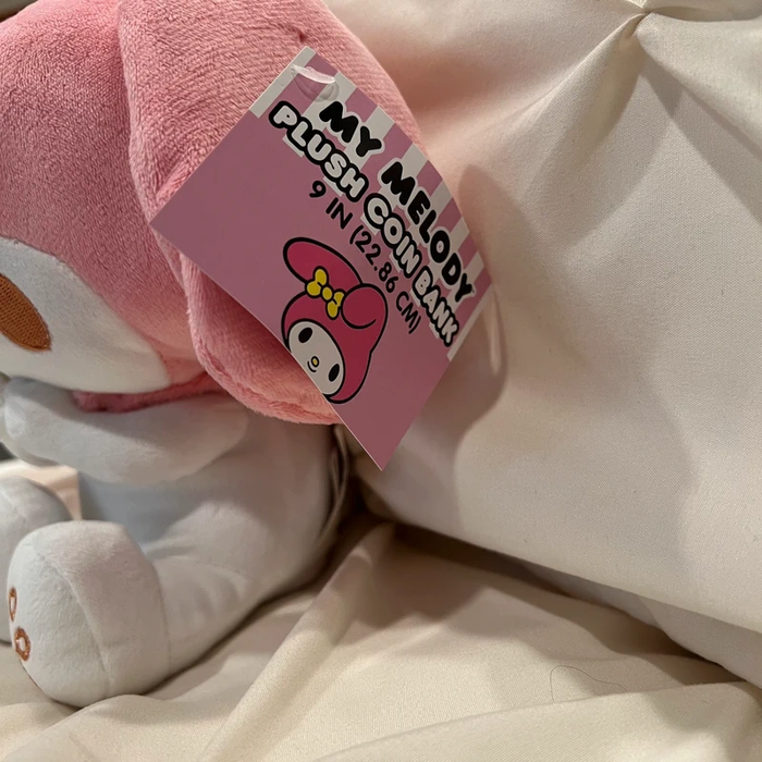 Sanrio My Melody Peluche Figural Coin & Cash Bank 9" Banque NWT - photo numéro 3