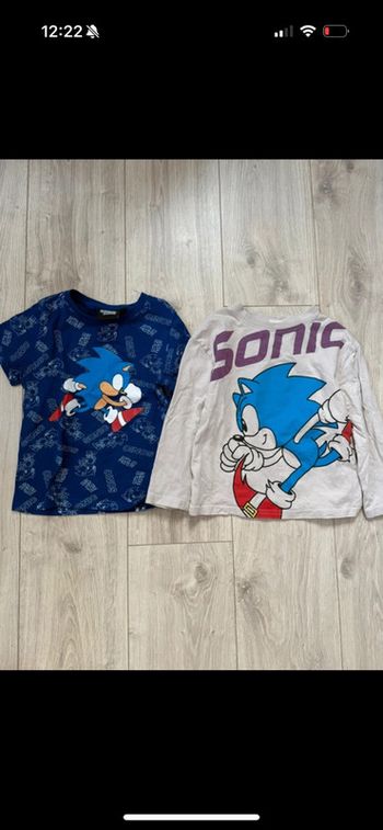 T shirt sonic