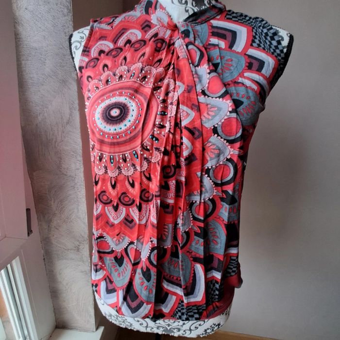 Haut taille34 #desigual