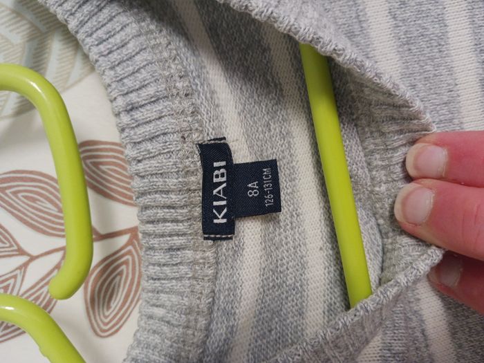 pull T8 ans - photo numéro 2