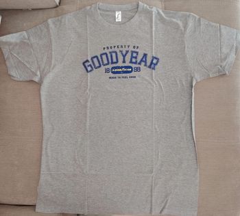 T shirt Goodyear neuf taille Xl