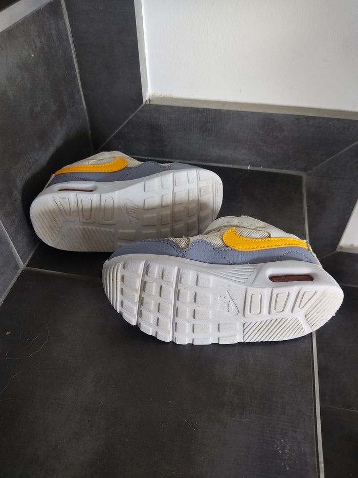 Baskets nike air - photo numéro 3