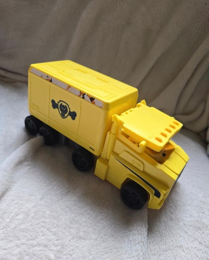 Véhicule big truck Ruben