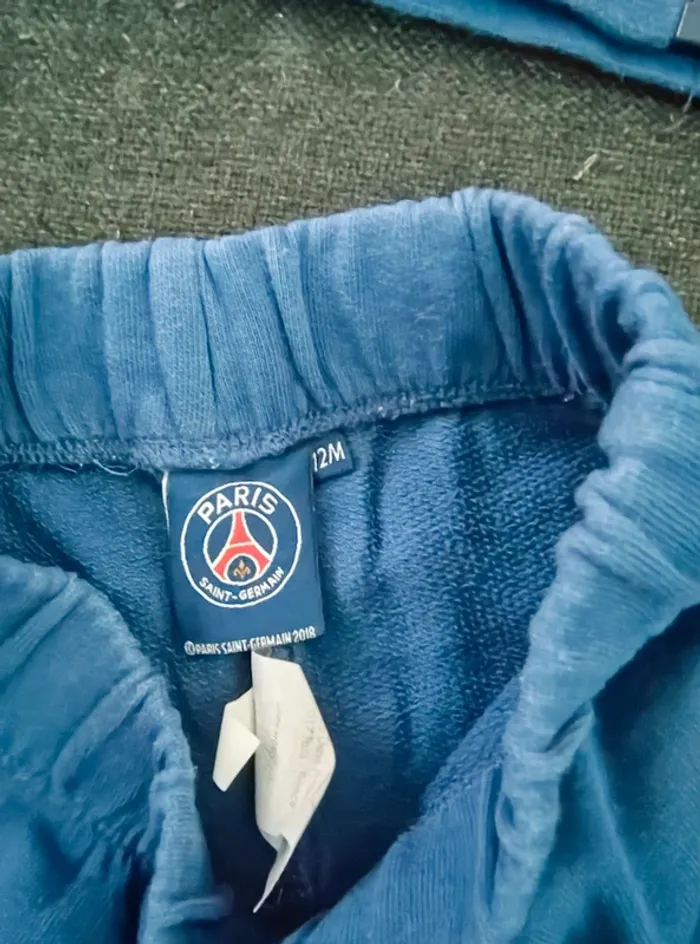 Ensemble survêtement PSG - photo numéro 3