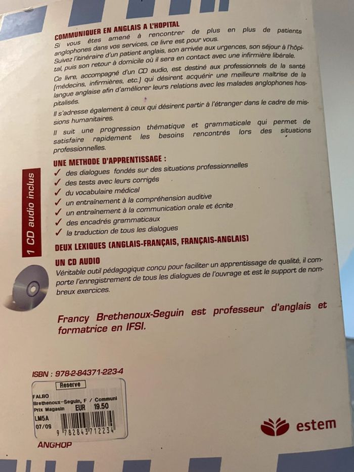 Livre communiquer en anglais à l’hôpital - photo numéro 2