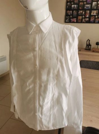 Chemisier blanc épaulette