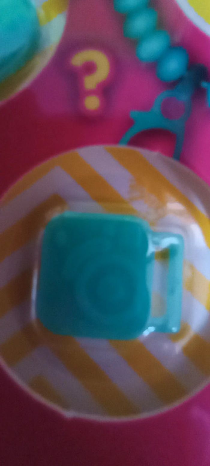 Bracelet et charms Barbie Neuf - photo numéro 6