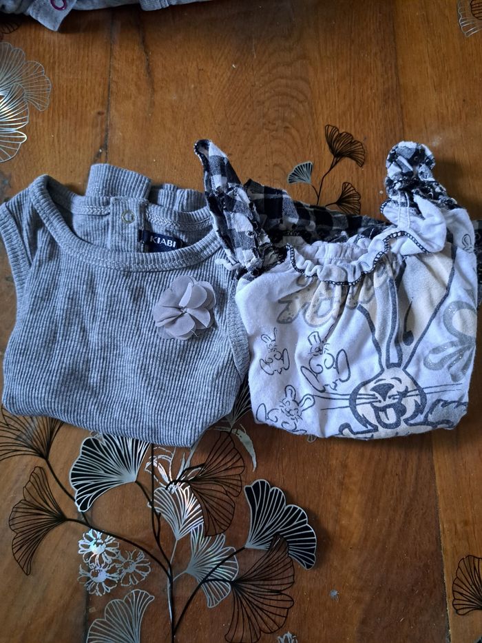 Lots vêtements 9 mois - photo numéro 4